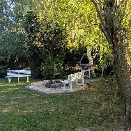 Fuzfa Nyaralo * Szarvas